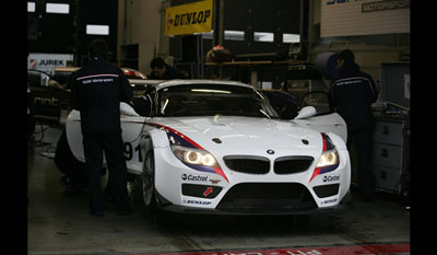 BMW Z4 GT3 2010  front 2